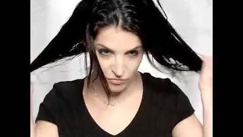 Learn How To Use Redken's Align 12 Protective Smoothing Lotion